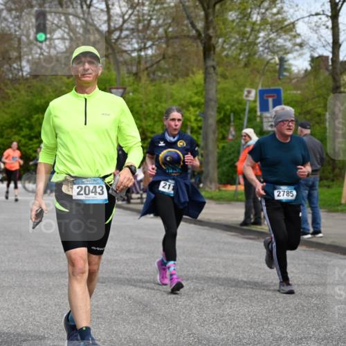 12.04.2026 - 45. Internationalen Wilhelmsburger Insellauf J. Mangold http://msf.ph/oto/9515310 12.04.2026 13:14:47 Ziel 4852, 2430, 5813, 4747, 3773, 5602, 4960, 4418, 5156, 4111, 3306, 3328, 2772, 5348, 4837, 4838, 4669, 2110, 4695, 2815, 2785, 2043, 2118, 5755, 5029, 4662, 4663, 4559, 3308, 3881, 3882, 3767, 3765, 4366 meine-sportfotos.de