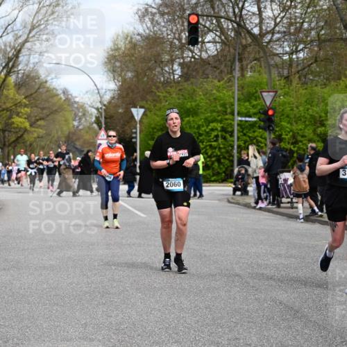 12.04.2026 - 45. Internationalen Wilhelmsburger Insellauf J. Mangold http://msf.ph/oto/9515382 12.04.2026 13:14:57 Ziel 4418, 5156, 4111, 3306, 3328, 2772, 5348, 4837, 4838, 4669, 2110, 4695, 2815, 2785, 2043, 2118, 5755, 5029, 4662, 4663, 4559, 3308, 3881, 3882, 3767, 3765, 4366, 4227, 3232, 2774, 5725, 3770, 2617, 5453 meine-sportfotos.de