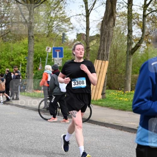 12.04.2026 - 45. Internationalen Wilhelmsburger Insellauf J. Mangold http://msf.ph/oto/9515386 12.04.2026 13:14:58 Ziel 4418, 5156, 4111, 3306, 3328, 2772, 5348, 4837, 4838, 4669, 2110, 4695, 2815, 2785, 2043, 2118, 5755, 5029, 4662, 4663, 4559, 3308, 3881, 3882, 3767, 3765, 4366, 4227, 3232, 2774, 5725, 3770, 2617, 5453 meine-sportfotos.de