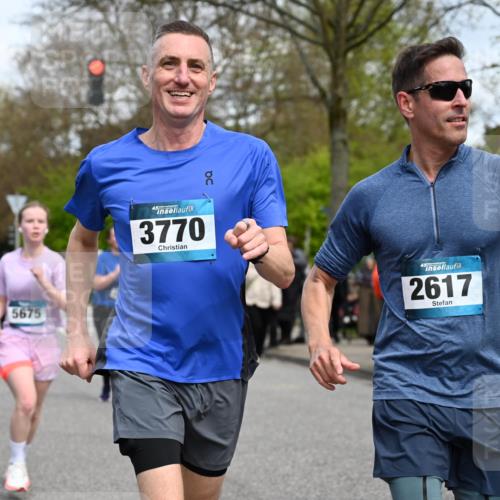 12.04.2026 - 45. Internationalen Wilhelmsburger Insellauf J. Mangold http://msf.ph/oto/9515512 12.04.2026 13:15:21 Ziel 5755, 5029, 4662, 4663, 4559, 3308, 3881, 3882, 3767, 3765, 4366, 4227, 3232, 2774, 5725, 3770, 2617, 5453, 5453, 4942, 4964, 5675, 4616, 4880, 2832, 3803, 3801, 3250, 3250, 5008, 2853, 3280, 3244, 5292, 4861, 2032, 4731, 2884, 3850, 4053, 5686, 4814, 4491 meine-sportfotos.de