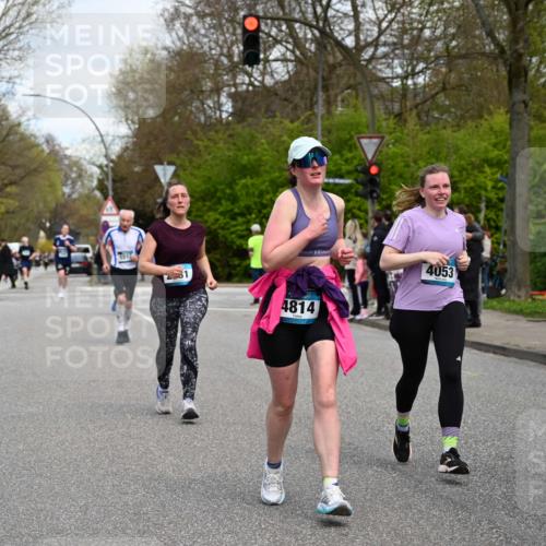 12.04.2026 - 45. Internationalen Wilhelmsburger Insellauf J. Mangold http://msf.ph/oto/9515644 12.04.2026 13:15:40 Ziel 3232, 2774, 5725, 3770, 2617, 5453, 4942, 4964, 5675, 4616, 4880, 2832, 3803, 3801, 3250, 5008, 2853, 3280, 3244, 5292, 4861, 2032, 4731, 2884, 3850, 4053, 5686, 5686, 4814, 4491, 2681, 5839, 5582, 5666, 3993, 5517, 3710, 3709, 4132, 2849, 4808, 5261 meine-sportfotos.de