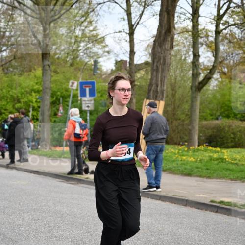 12.04.2026 - 45. Internationalen Wilhelmsburger Insellauf J. Mangold http://msf.ph/oto/9515768 12.04.2026 13:16:27 Ziel 2849, 4808, 5261, 3220, 4502, 3897, 3245, 4849, 3195, 5275, 5269, 4820, 4926, 3656, 4312, 5404, 3704, 3846, 2316, 5487, 3040, 4752, 3886, 3097, 2942, 3575 meine-sportfotos.de