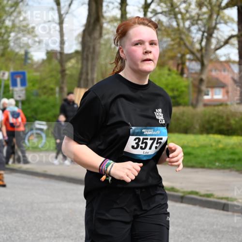 12.04.2026 - 45. Internationalen Wilhelmsburger Insellauf J. Mangold http://msf.ph/oto/9515934 12.04.2026 13:16:52 Ziel 3704, 3846, 2316, 5487, 3040, 4752, 3886, 3097, 2942, 3575, 2670, 3061, 3281, 4315, 4867, 4868, 4130, 4129, 2609, 2610, 4129, 2609, 2610, 2571, 5001, 5532, 4392, 4642, 4957, 3900, 5759 meine-sportfotos.de