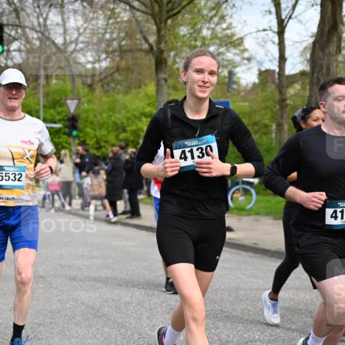 12.04.2026 - 45. Internationalen Wilhelmsburger Insellauf J. Mangold http://msf.ph/oto/9515983 12.04.2026 13:17:04 Ziel 5487, 3040, 4752, 3886, 3097, 2942, 3575, 2670, 3061, 3281, 4315, 4867, 4868, 4130, 4129, 2609, 2610, 4129, 2609, 2610, 2571, 5001, 5532, 4392, 4642, 4957, 3900, 5759, 2030, 3199, 3453, 3455, 4194, 5717, 4804, 3604, 2125 meine-sportfotos.de