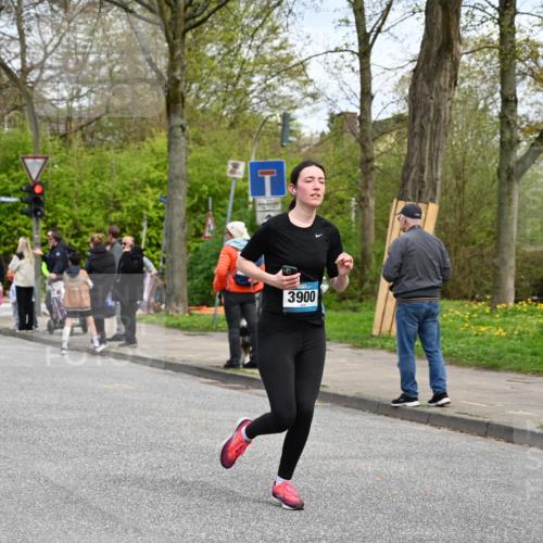 12.04.2026 - 45. Internationalen Wilhelmsburger Insellauf J. Mangold http://msf.ph/oto/9516000 12.04.2026 13:17:11 Ziel 3886, 3097, 2942, 3575, 2670, 3061, 3281, 4315, 4867, 4868, 4130, 4129, 2609, 2610, 2571, 5001, 5532, 4392, 4642, 4957, 3900, 5759, 2030, 3199, 3453, 3455, 4194, 4194, 5717, 4804, 3604, 2125, 2520, 5204, 3272, 4690, 3252, 4697 meine-sportfotos.de