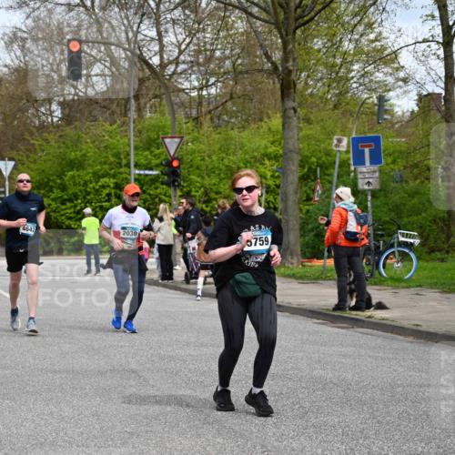 12.04.2026 - 45. Internationalen Wilhelmsburger Insellauf J. Mangold http://msf.ph/oto/9516007 12.04.2026 13:17:13 Ziel 3097, 2942, 3575, 2670, 3061, 3281, 4315, 4867, 4868, 4130, 4129, 2609, 2610, 2571, 5001, 5532, 4392, 4642, 4957, 3900, 3900, 5759, 2030, 3199, 3453, 3455, 4194, 5717, 4804, 4804, 3604, 2125, 2520, 5204, 3272, 4690, 3252, 4697, 2903 meine-sportfotos.de