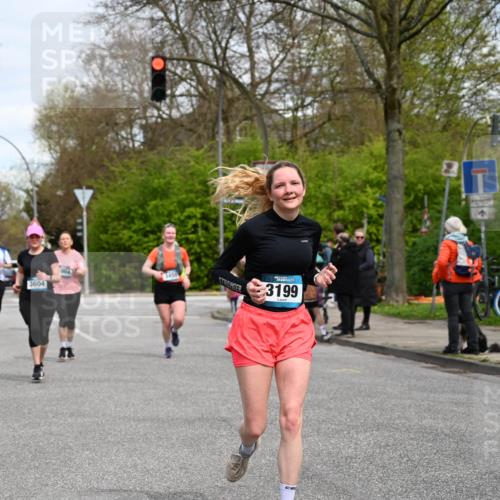 12.04.2026 - 45. Internationalen Wilhelmsburger Insellauf J. Mangold http://msf.ph/oto/9516037 12.04.2026 13:17:17 Ziel 2670, 3061, 3281, 4315, 4867, 4868, 4130, 4129, 2609, 2610, 2571, 5001, 5532, 4392, 4642, 4957, 3900, 5759, 2030, 3199, 3453, 3455, 4194, 5717, 4804, 3604, 2125, 2520, 5204, 3272, 4690, 3252, 4697, 2903, 4104, 5465, 4998 meine-sportfotos.de