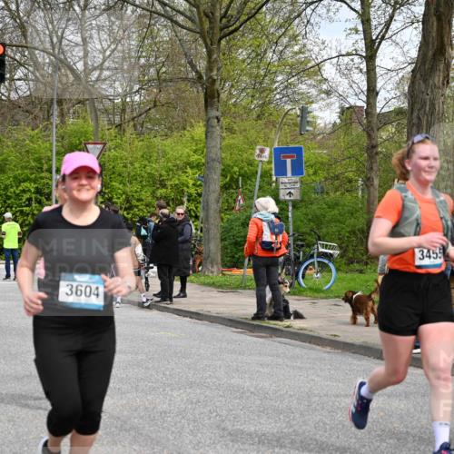 12.04.2026 - 45. Internationalen Wilhelmsburger Insellauf J. Mangold http://msf.ph/oto/9516067 12.04.2026 13:17:21 Ziel 2670, 3061, 3281, 4315, 4867, 4868, 4130, 4129, 2609, 2610, 2571, 5001, 5532, 4392, 4642, 4957, 3900, 5759, 2030, 3199, 3453, 3455, 4194, 5717, 4804, 3604, 2125, 2520, 5204, 5204, 3272, 4690, 3252, 4697, 2903, 4104, 5465, 4998, 5332, 4203 meine-sportfotos.de