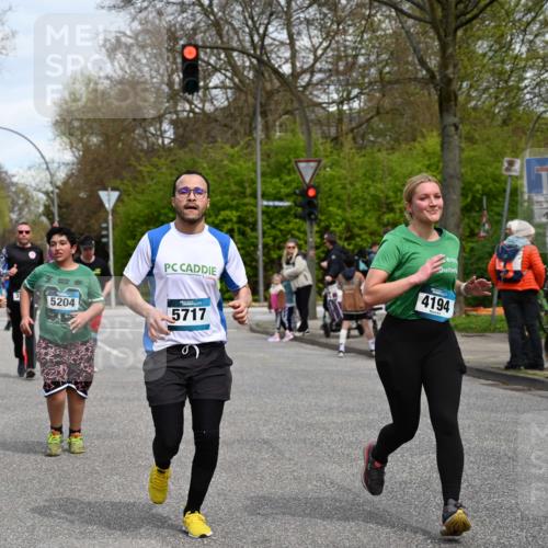 12.04.2026 - 45. Internationalen Wilhelmsburger Insellauf J. Mangold http://msf.ph/oto/9516085 12.04.2026 13:17:24 Ziel 3281, 4315, 4867, 4868, 4130, 4129, 2609, 2610, 2571, 5001, 5532, 4392, 4642, 4957, 3900, 5759, 2030, 3199, 3453, 3455, 4194, 5717, 5717, 4804, 3604, 2125, 2520, 5204, 3272, 4690, 3252, 4697, 2903, 4104, 5465, 4998, 5332, 4203, 4202, 5836, 2759 meine-sportfotos.de