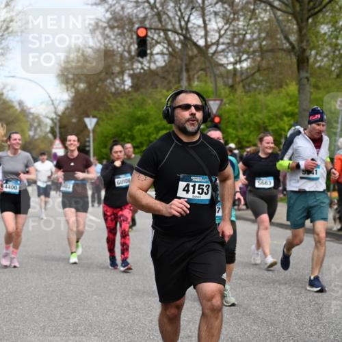 12.04.2026 - 45. Internationalen Wilhelmsburger Insellauf J. Mangold http://msf.ph/oto/9516385 12.04.2026 13:18:12 Ziel 4487, 2833, 3879, 3630, 5714, 4213, 2516, 2517, 4031, 3694, 2018, 2961, 3248, 2570, 2573, 3277, 3277, 3828, 4948, 5488, 5663, 4727, 5541, 4153, 3528, 3527, 4400, 4403, 4556, 4626, 4626, 2019, 3940, 3482, 3524, 2572, 3587, 4734 meine-sportfotos.de