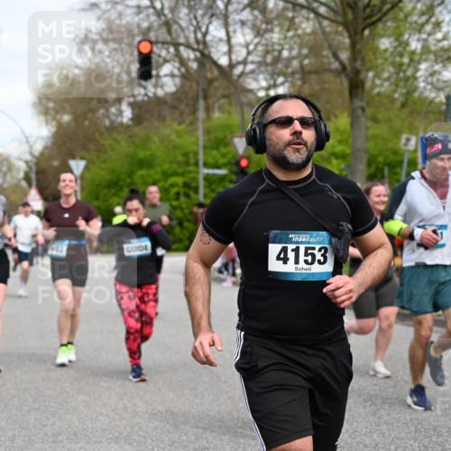 12.04.2026 - 45. Internationalen Wilhelmsburger Insellauf J. Mangold http://msf.ph/oto/9516391 12.04.2026 13:18:12 Ziel 4487, 2833, 3879, 3630, 5714, 4213, 2516, 2517, 4031, 3694, 2018, 2961, 3248, 2570, 2573, 3277, 3277, 3828, 4948, 5488, 5663, 4727, 5541, 4153, 3528, 3527, 4400, 4403, 4556, 4626, 4626, 2019, 3940, 3482, 3524, 2572, 3587, 4734 meine-sportfotos.de