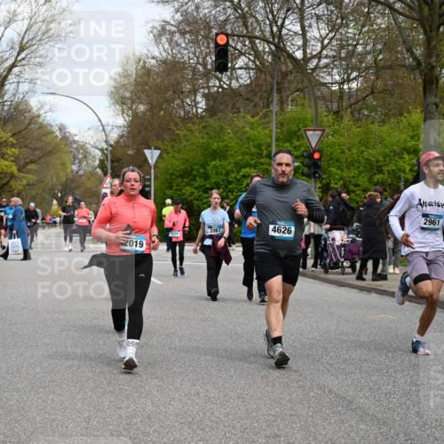 12.04.2026 - 45. Internationalen Wilhelmsburger Insellauf J. Mangold http://msf.ph/oto/9516443 12.04.2026 13:18:20 Ziel 3630, 5714, 4213, 2516, 2517, 4031, 3694, 2018, 2961, 3248, 2570, 2573, 3277, 3828, 4948, 5488, 5663, 4727, 5541, 4153, 3528, 3527, 4400, 4403, 3528, 3527, 4400, 4403, 4556, 4626, 2019, 3940, 3482, 3524, 2572, 3587, 4734, 2061, 4020 meine-sportfotos.de