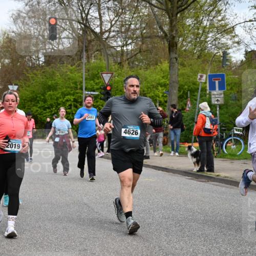 12.04.2026 - 45. Internationalen Wilhelmsburger Insellauf J. Mangold http://msf.ph/oto/9516452 12.04.2026 13:18:20 Ziel 3630, 5714, 4213, 2516, 2517, 4031, 3694, 2018, 2961, 3248, 2570, 2573, 3277, 3828, 4948, 5488, 5663, 4727, 5541, 4153, 3528, 3527, 4400, 4403, 3528, 3527, 4400, 4403, 4556, 4626, 2019, 3940, 3482, 3524, 2572, 3587, 4734, 2061, 4020 meine-sportfotos.de