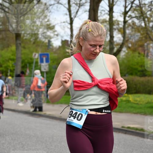 12.04.2026 - 45. Internationalen Wilhelmsburger Insellauf J. Mangold http://msf.ph/oto/9516491 12.04.2026 13:18:25 Ziel 2516, 2517, 4031, 3694, 2018, 2961, 3248, 2570, 2573, 3277, 3828, 4948, 5488, 5663, 4727, 5541, 4153, 3528, 3527, 4400, 4403, 4556, 4626, 2019, 3940, 3482, 3524, 2572, 3587, 4734, 2061, 4020, 5849, 4639, 3809, 4660, 2174 meine-sportfotos.de