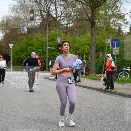 12.04.2026 - 45. Internationalen Wilhelmsburger Insellauf J. Mangold http://msf.ph/oto/9516504 12.04.2026 13:18:38 Ziel 3828, 4948, 5488, 5663, 4727, 5541, 4153, 3528, 3527, 4400, 4403, 4556, 4626, 2019, 3940, 3482, 3524, 2572, 3587, 4734, 2061, 4020, 5849, 4639, 3809, 4660, 2174, 5019, 4543, 4793, 5786, 4112, 3071 meine-sportfotos.de