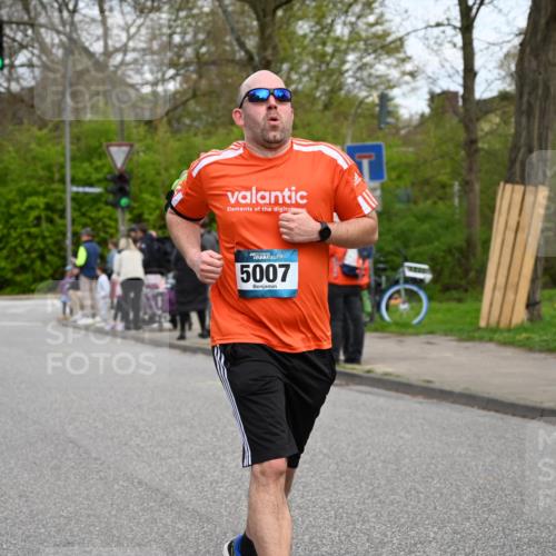 12.04.2026 - 45. Internationalen Wilhelmsburger Insellauf J. Mangold http://msf.ph/oto/9516599 12.04.2026 13:19:12 Ziel 5849, 4639, 3809, 4660, 2174, 5019, 4543, 4793, 5786, 4112, 3071, 2027, 5007, 4594, 4594, 4984, 3927, 3193, 4469, 5327, 3125, 4518, 5778, 2799, 4972, 3265, 5003, 3857, 2946, 4905, 4274 meine-sportfotos.de