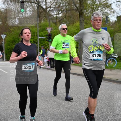 12.04.2026 - 45. Internationalen Wilhelmsburger Insellauf J. Mangold http://msf.ph/oto/9516616 12.04.2026 13:19:16 Ziel 5019, 4543, 4793, 5786, 4112, 3071, 2027, 5007, 4594, 4984, 3927, 3193, 4469, 3193, 4469, 5327, 3125, 4518, 5778, 2799, 4972, 3265, 5003, 3857, 2946, 4905, 4274, 2534, 4936 meine-sportfotos.de