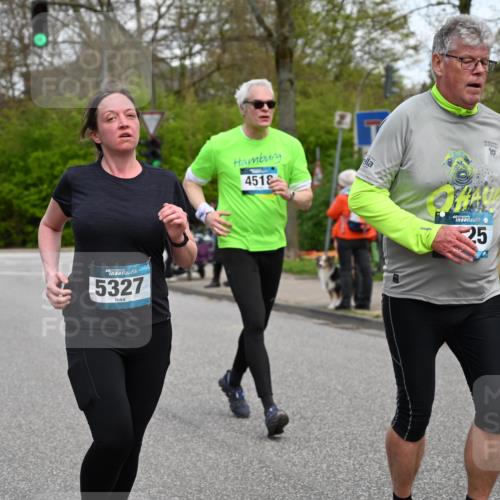 12.04.2026 - 45. Internationalen Wilhelmsburger Insellauf J. Mangold http://msf.ph/oto/9516620 12.04.2026 13:19:16 Ziel 5019, 4543, 4793, 5786, 4112, 3071, 2027, 5007, 4594, 4984, 3927, 3193, 4469, 3193, 4469, 5327, 3125, 4518, 5778, 2799, 4972, 3265, 5003, 3857, 2946, 4905, 4274, 2534, 4936 meine-sportfotos.de