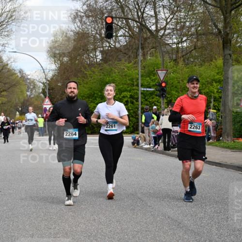 12.04.2026 - 45. Internationalen Wilhelmsburger Insellauf J. Mangold http://msf.ph/oto/9516746 12.04.2026 13:19:42 Ziel 5327, 3125, 4518, 5778, 2799, 4972, 3265, 5003, 3857, 2946, 4905, 4274, 2534, 4936, 2366, 3655, 3655, 2261, 2264, 3448, 3449, 2894, 2888, 3898 meine-sportfotos.de