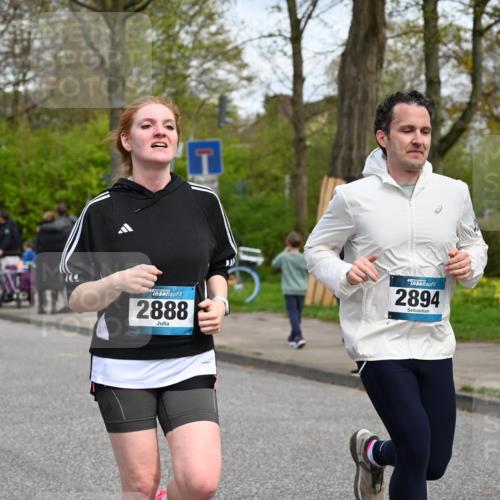 12.04.2026 - 45. Internationalen Wilhelmsburger Insellauf J. Mangold http://msf.ph/oto/9516815 12.04.2026 13:19:57 Ziel 5003, 3857, 2946, 4905, 4274, 2534, 4936, 2366, 3655, 2261, 2264, 3448, 3449, 2894, 2888, 3898, 2431, 4121, 5308, 3236, 4718, 2247, 3203, 5342, 3822, 3821, 4999, 4803, 2224, 4223, 4224, 4954 meine-sportfotos.de