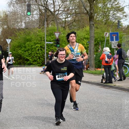 12.04.2026 - 45. Internationalen Wilhelmsburger Insellauf J. Mangold http://msf.ph/oto/9516844 12.04.2026 13:20:01 Ziel 4905, 4274, 2534, 4936, 2366, 3655, 2261, 2264, 3448, 3449, 2894, 2888, 3898, 2431, 4121, 5308, 3236, 4718, 2247, 3203, 5342, 3822, 3821, 4999, 4803, 2224, 4223, 4224, 4954, 5258, 3284 meine-sportfotos.de