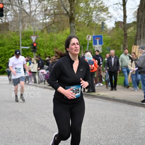 12.04.2026 - 45. Internationalen Wilhelmsburger Insellauf J. Mangold http://msf.ph/oto/9516968 12.04.2026 13:20:23 Ziel 3898, 2431, 4121, 5308, 3236, 4718, 2247, 3203, 5342, 3822, 3821, 4999, 4803, 2224, 4223, 4224, 4954, 5258, 3284, 2469, 4305, 2013, 3233, 5230, 3766, 4103, 4341, 5633, 4284, 4293 meine-sportfotos.de
