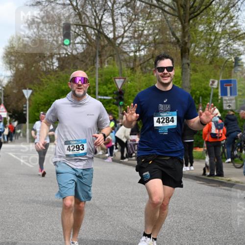 12.04.2026 - 45. Internationalen Wilhelmsburger Insellauf J. Mangold http://msf.ph/oto/9517066 12.04.2026 13:20:43 Ziel 4803, 2224, 4223, 4224, 4954, 5258, 3284, 2469, 4305, 2013, 3233, 5230, 3766, 4103, 4341, 5633, 4284, 4293, 5543, 2363, 2101, 4417, 3552, 3551, 2333, 4018, 5716, 4319 meine-sportfotos.de