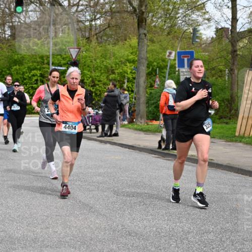 12.04.2026 - 45. Internationalen Wilhelmsburger Insellauf J. Mangold http://msf.ph/oto/9517246 12.04.2026 13:21:28 Ziel 5716, 4319, 5297, 4878, 5484, 2692, 4444, 4800, 4047, 2175, 3402, 5482, 4017, 3676, 2628, 3251, 5201, 3109, 4404, 4362, 2473, 2552, 2130, 2840, 3998, 5462, 5205, 4809, 2002 meine-sportfotos.de