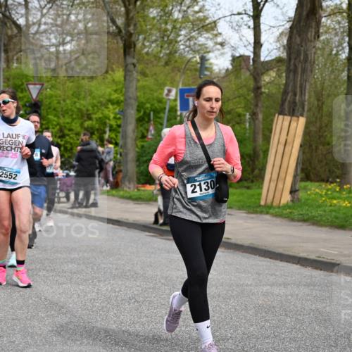 12.04.2026 - 45. Internationalen Wilhelmsburger Insellauf J. Mangold http://msf.ph/oto/9517264 12.04.2026 13:21:31 Ziel 4319, 5297, 4878, 5484, 2692, 4444, 4800, 4047, 2175, 3402, 5482, 4017, 3676, 2628, 3251, 5201, 3109, 4404, 4362, 2473, 2552, 2130, 2840, 3998, 5462, 5205, 4809, 2002 meine-sportfotos.de