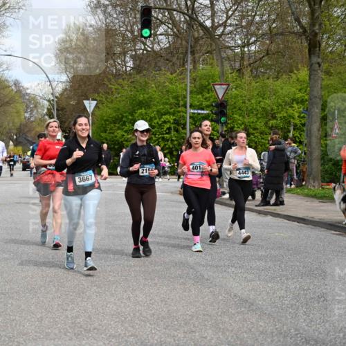 12.04.2026 - 45. Internationalen Wilhelmsburger Insellauf J. Mangold http://msf.ph/oto/9517460 12.04.2026 13:22:14 Ziel 5205, 4809, 2002, 2332, 2116, 3581, 3235, 3915, 5080, 4348, 5085, 3603, 3602, 5092, 2246, 5192, 5171, 3162, 4443, 4442, 3746, 5290, 5290, 3057, 3667, 5304, 4210, 4014, 2158, 2158, 5314 meine-sportfotos.de