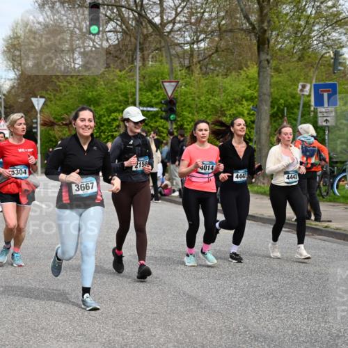12.04.2026 - 45. Internationalen Wilhelmsburger Insellauf J. Mangold http://msf.ph/oto/9517470 12.04.2026 13:22:14 Ziel 5205, 4809, 2002, 2332, 2116, 3581, 3235, 3915, 5080, 4348, 5085, 3603, 3602, 5092, 2246, 5192, 5171, 3162, 4443, 4442, 3746, 5290, 5290, 3057, 3667, 5304, 4210, 4014, 2158, 2158, 5314 meine-sportfotos.de