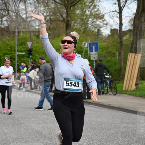12.04.2026 - 45. Internationalen Wilhelmsburger Insellauf J. Mangold http://msf.ph/oto/9517581 12.04.2026 13:20:45 Ziel 4224, 4954, 5258, 3284, 2469, 4305, 2013, 3233, 5230, 3766, 4103, 4341, 5633, 5633, 4284, 4293, 5543, 2363, 2101, 4417, 3552, 3551, 3552, 3551, 2333, 4018, 5716, 4319, 5297 meine-sportfotos.de