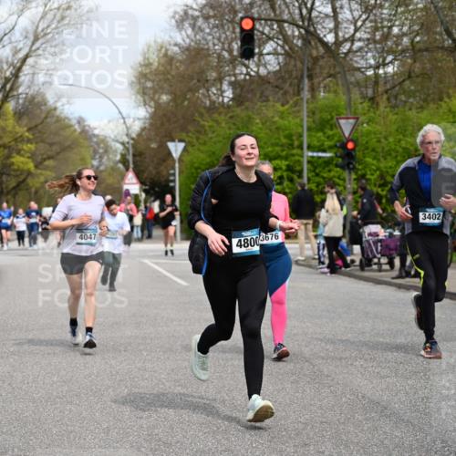 12.04.2026 - 45. Internationalen Wilhelmsburger Insellauf J. Mangold http://msf.ph/oto/9517695 12.04.2026 13:21:18 Ziel 2101, 4417, 3552, 3551, 2333, 4018, 5716, 4319, 5297, 4878, 5484, 2692, 4444, 4800, 4047, 2175, 3402, 5482, 4017, 4017, 3676, 2628, 3251, 5201, 3109, 4404, 4362, 2473 meine-sportfotos.de