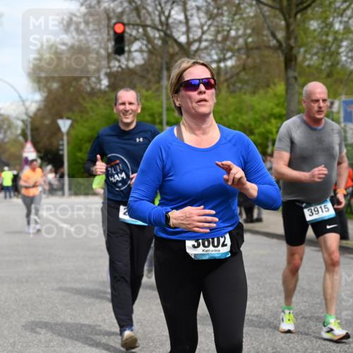12.04.2026 - 45. Internationalen Wilhelmsburger Insellauf J. Mangold http://msf.ph/oto/9517925 12.04.2026 13:22:00 Ziel 2628, 3251, 5201, 3109, 4404, 4362, 2473, 2552, 2130, 2840, 3998, 5462, 5205, 4809, 2002, 2332, 2116, 3581, 3235, 3915, 5080, 4348, 5085, 3603, 3602, 5092, 2246, 5192, 5171, 3162, 4443, 3162, 4443, 4442, 3746, 5290, 3057, 3667, 5304, 4210, 4014 meine-sportfotos.de