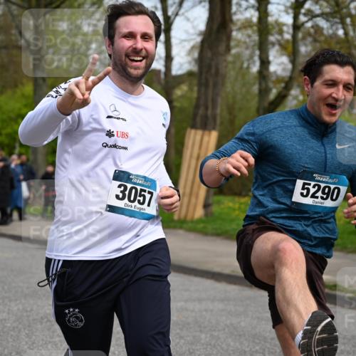 12.04.2026 - 45. Internationalen Wilhelmsburger Insellauf J. Mangold http://msf.ph/oto/9518020 12.04.2026 13:22:20 Ziel 2332, 2116, 3581, 3235, 3915, 5080, 4348, 5085, 3603, 3602, 5092, 2246, 5192, 5171, 3162, 4443, 4442, 3746, 5290, 3057, 3667, 5304, 4210, 4014, 2158, 5314, 4557, 2153, 5262 meine-sportfotos.de
