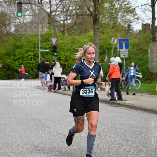 12.04.2026 - 45. Internationalen Wilhelmsburger Insellauf J. Mangold http://msf.ph/oto/9518140 12.04.2026 13:22:57 Ziel 5314, 4557, 2153, 5262, 4593, 4708, 3774, 4358, 5223, 3336, 3783, 3498, 3478, 4176, 5505, 3471, 3814, 2716, 3730, 3353 meine-sportfotos.de