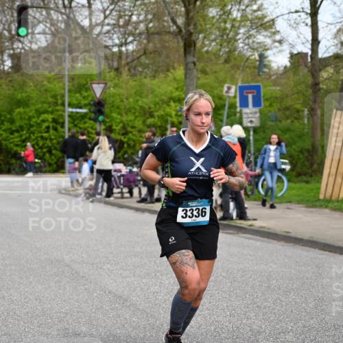 12.04.2026 - 45. Internationalen Wilhelmsburger Insellauf J. Mangold http://msf.ph/oto/9518142 12.04.2026 13:22:57 Ziel 5314, 4557, 2153, 5262, 4593, 4708, 3774, 4358, 5223, 3336, 3783, 3498, 3478, 4176, 5505, 3471, 3814, 2716, 3730, 3353 meine-sportfotos.de