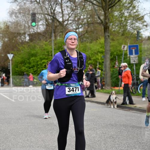 12.04.2026 - 45. Internationalen Wilhelmsburger Insellauf J. Mangold http://msf.ph/oto/9518187 12.04.2026 13:23:04 Ziel 4557, 2153, 5262, 4593, 4708, 3774, 4358, 5223, 3336, 3336, 3783, 3498, 3478, 4176, 5505, 3471, 3814, 2716, 3730, 3353, 2766 meine-sportfotos.de