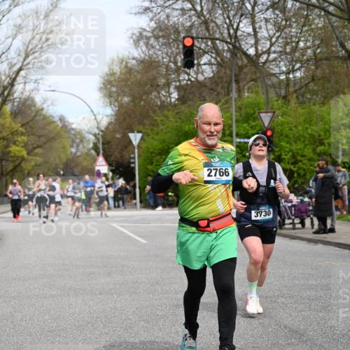 12.04.2026 - 45. Internationalen Wilhelmsburger Insellauf J. Mangold http://msf.ph/oto/9518243 12.04.2026 13:23:14 Ziel 4708, 3774, 4358, 5223, 3336, 3783, 3498, 3478, 4176, 5505, 3471, 3814, 2716, 3730, 3353, 2766, 5622, 3739, 5209, 5212, 2802 meine-sportfotos.de