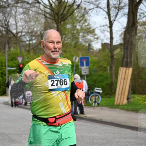 12.04.2026 - 45. Internationalen Wilhelmsburger Insellauf J. Mangold http://msf.ph/oto/9518258 12.04.2026 13:23:15 Ziel 4708, 3774, 4358, 5223, 3336, 3783, 3498, 3478, 4176, 5505, 3471, 3814, 2716, 3730, 3353, 2766, 5622, 3739, 5209, 5212, 2802, 2803 meine-sportfotos.de