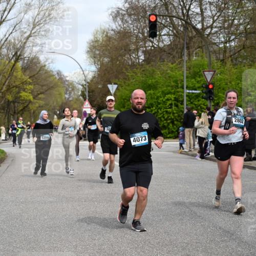 12.04.2026 - 45. Internationalen Wilhelmsburger Insellauf J. Mangold http://msf.ph/oto/9518311 12.04.2026 13:23:29 Ziel 3336, 3783, 3498, 3478, 4176, 5505, 3471, 3814, 2716, 3730, 3353, 2766, 5622, 3739, 5209, 5212, 2802, 2803, 3258, 3259, 4073, 4292, 4517, 3872, 5017, 3871 meine-sportfotos.de