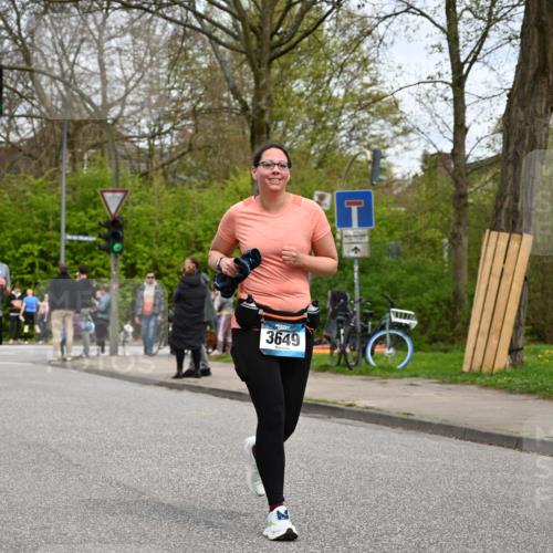 12.04.2026 - 45. Internationalen Wilhelmsburger Insellauf J. Mangold http://msf.ph/oto/9518727 12.04.2026 13:25:20 Ziel 2848, 2258, 2257, 2718, 5152, 5757, 3649, 4604, 4790, 2717, 4431, 3023, 3024 meine-sportfotos.de
