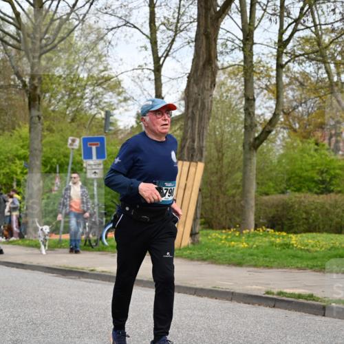 12.04.2026 - 45. Internationalen Wilhelmsburger Insellauf J. Mangold http://msf.ph/oto/9518774 12.04.2026 13:25:28 Ziel 2848, 2258, 2257, 2718, 5152, 5757, 3649, 3649, 4604, 4790, 2717, 4431, 3023, 3024, 2881, 4064, 4684 meine-sportfotos.de