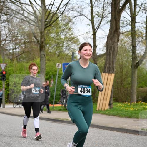 12.04.2026 - 45. Internationalen Wilhelmsburger Insellauf J. Mangold http://msf.ph/oto/9518809 12.04.2026 13:25:38 Ziel 2718, 5152, 5757, 3649, 4604, 4790, 2717, 4431, 4431, 3023, 3024, 2881, 4064, 4684, 4064, 4684, 2298, 4839, 4840, 4774 meine-sportfotos.de
