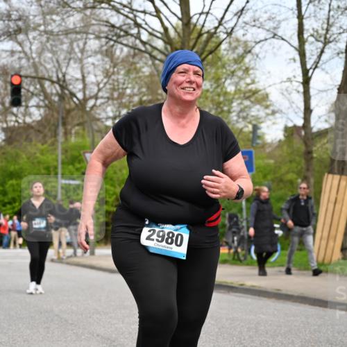 12.04.2026 - 45. Internationalen Wilhelmsburger Insellauf J. Mangold http://msf.ph/oto/9518842 12.04.2026 13:25:43 Ziel 5152, 5757, 3649, 4604, 4790, 2717, 4431, 3023, 3024, 3024, 2881, 4064, 4684, 2298, 2298, 4839, 4840, 4774, 4881, 4049 meine-sportfotos.de