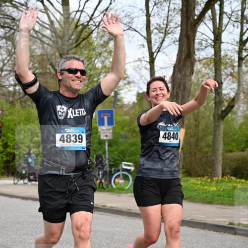 12.04.2026 - 45. Internationalen Wilhelmsburger Insellauf J. Mangold http://msf.ph/oto/9518857 12.04.2026 13:25:52 Ziel 3649, 4604, 4790, 2717, 4431, 3023, 3024, 2881, 4064, 4684, 2298, 4839, 4840, 4774, 4881, 4881, 4049, 4411 meine-sportfotos.de