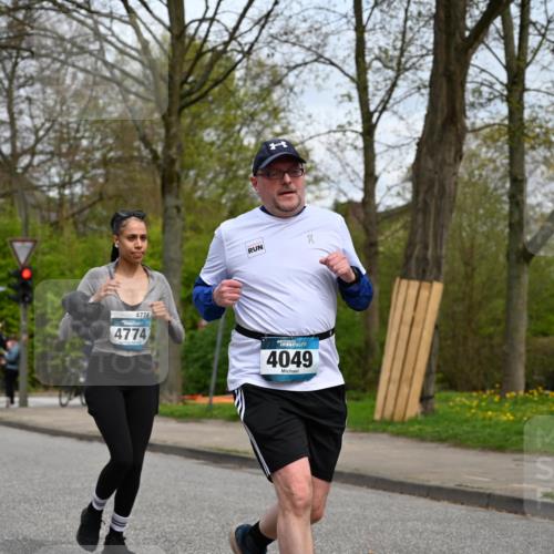 12.04.2026 - 45. Internationalen Wilhelmsburger Insellauf J. Mangold http://msf.ph/oto/9518871 12.04.2026 13:25:54 Ziel 4604, 4790, 2717, 4431, 3023, 3024, 2881, 4064, 4684, 2298, 4839, 4840, 4774, 4881, 4049, 4049, 4411, 5206, 2360, 5245 meine-sportfotos.de