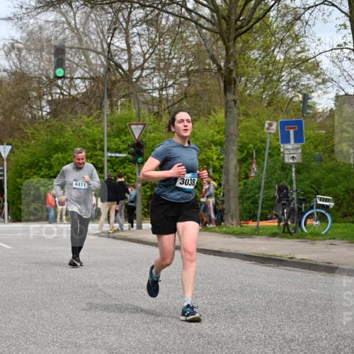 12.04.2026 - 45. Internationalen Wilhelmsburger Insellauf J. Mangold http://msf.ph/oto/9518891 12.04.2026 13:26:00 Ziel 4431, 3023, 3024, 2881, 4064, 4684, 2298, 4839, 4840, 4774, 4774, 4881, 4049, 4411, 5206, 2360, 5245, 2933, 2359, 4124, 2980, 3640 meine-sportfotos.de
