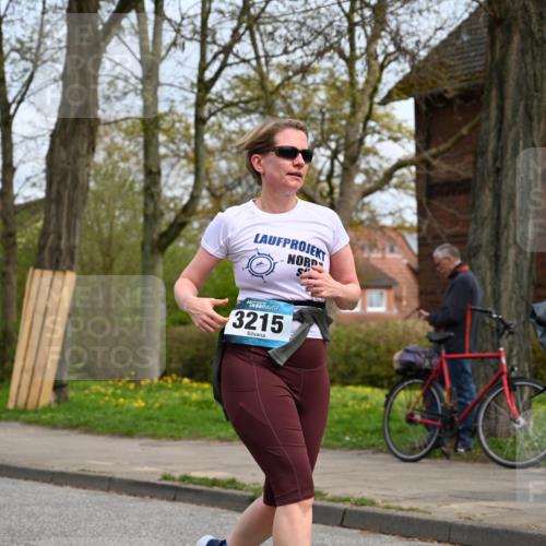 12.04.2026 - 45. Internationalen Wilhelmsburger Insellauf J. Mangold http://msf.ph/oto/9519161 12.04.2026 13:27:18 Ziel 2968, 2306, 2969, 3888, 3960, 3955, 4900, 2944, 2945, 2944, 2945, 5222, 3215, 2756, 2180, 3132, 2875, 3938, 3937, 4222, 4221, 4575, 4574 meine-sportfotos.de