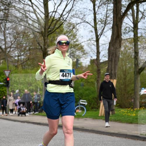 12.04.2026 - 45. Internationalen Wilhelmsburger Insellauf J. Mangold http://msf.ph/oto/9519328 12.04.2026 13:28:30 Ziel 3800, 2630, 5520, 5509, 5509, 4316, 3564, 3483, 4471, 4303, 4302, 4304 meine-sportfotos.de